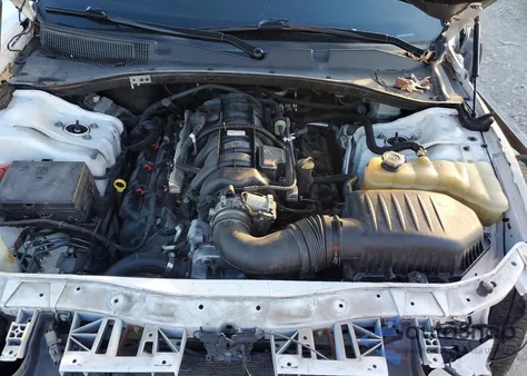 2018 Dodge Charger Police z USA, uszkodzony, nr VIN 2C3CDXAT2JH316195